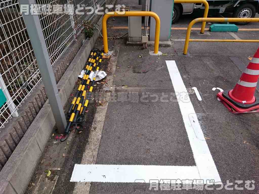 名古屋市西区那古野1丁目2505番1の月極駐車場2