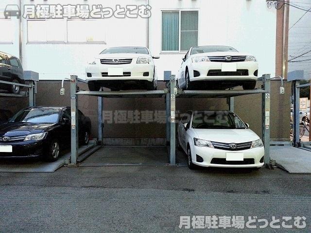 名古屋市熱田区金山町1丁目6-12の月極駐車場3