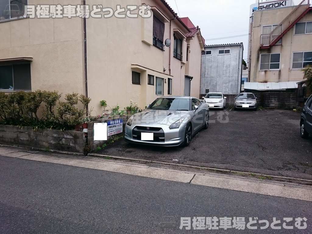 名古屋市千種区千種3丁目1904の月極駐車場2