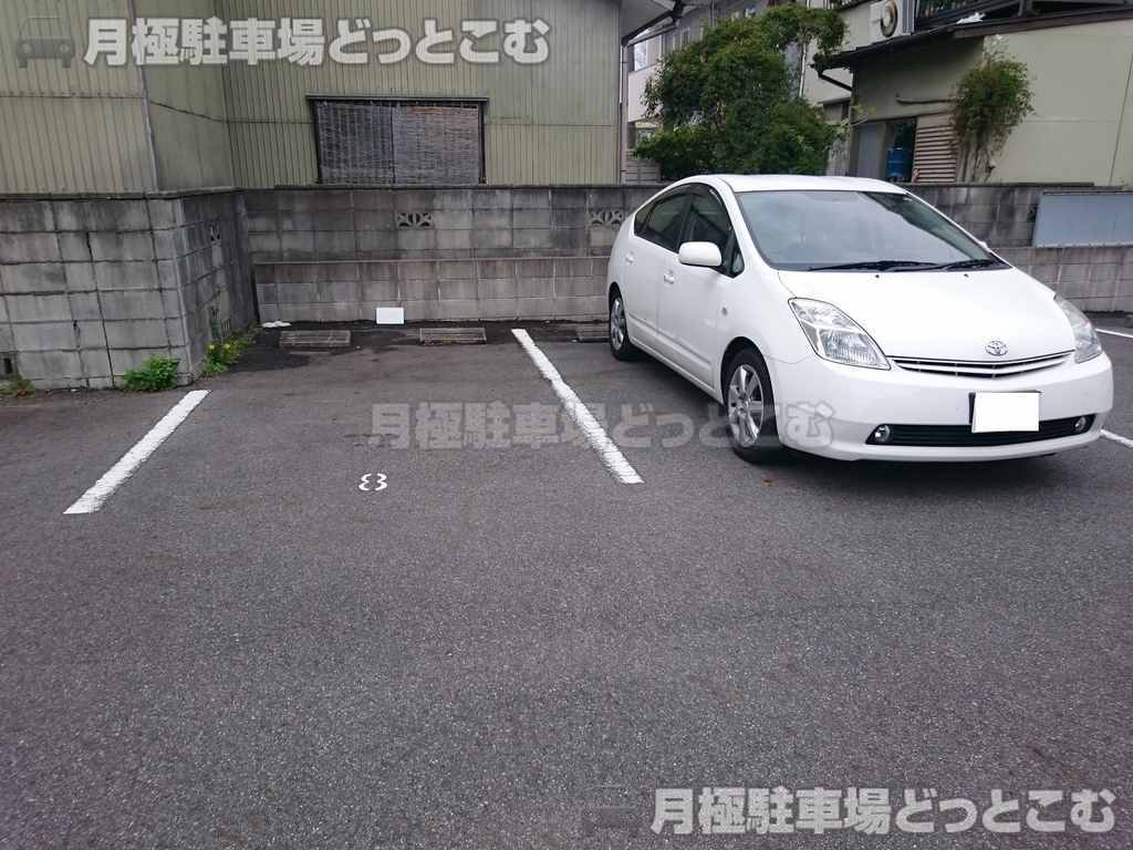 名古屋市東区出来町3丁目807番の月極駐車場2