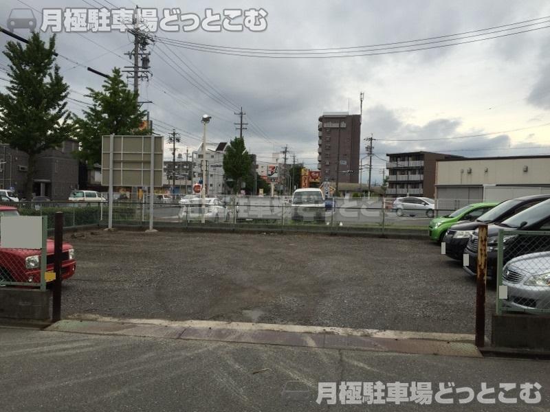 名古屋市中川区篠原橋通2丁目17の月極駐車場3