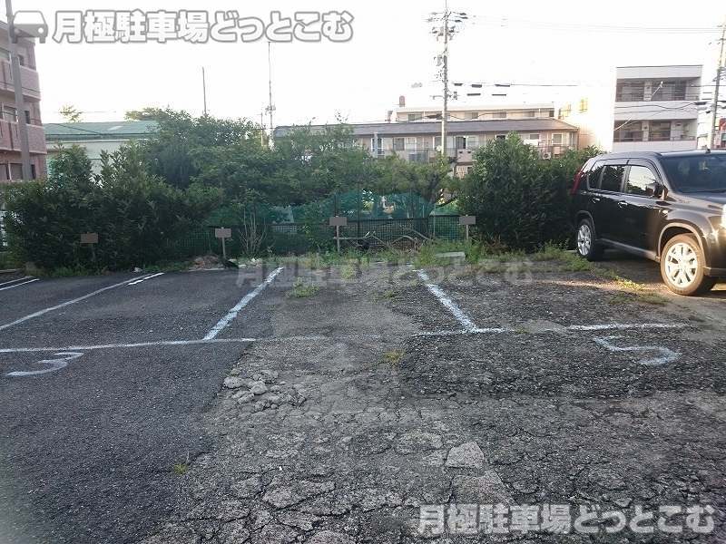 名古屋市中川区法華西町4丁目20の月極駐車場2