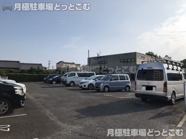 名古屋市南区北頭町1丁目8,9の月極駐車場2