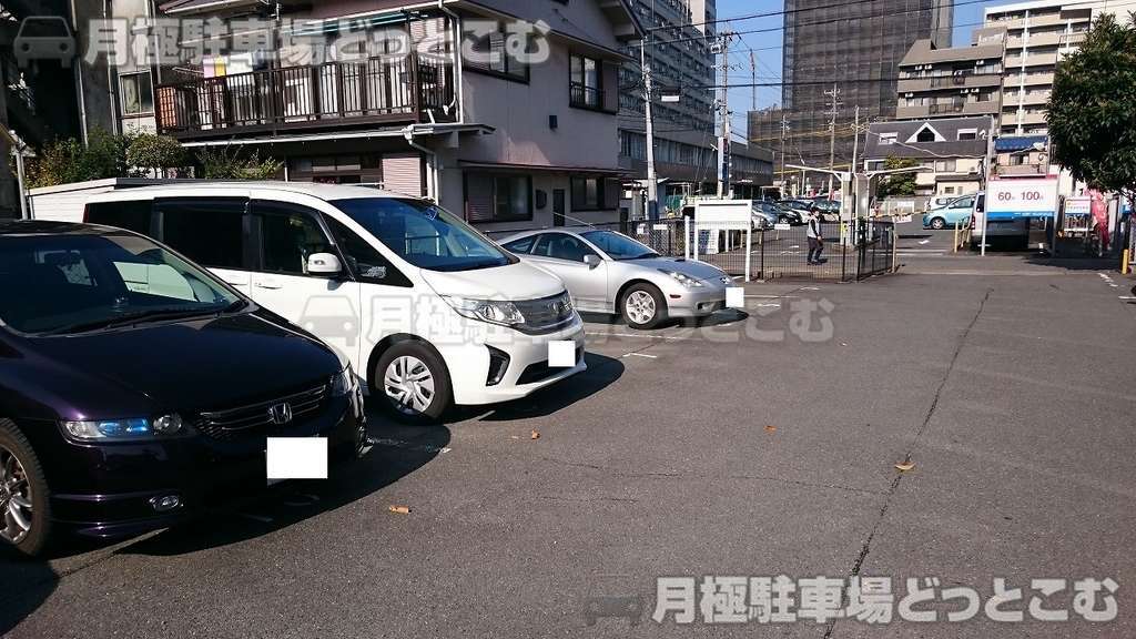 名古屋市北区上飯田北町1丁目7-3の月極駐車場2