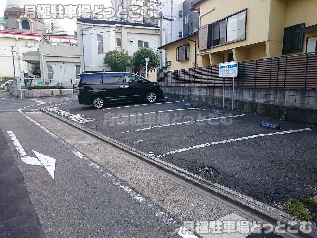 名古屋市熱田区沢上2丁目603番の月極駐車場2