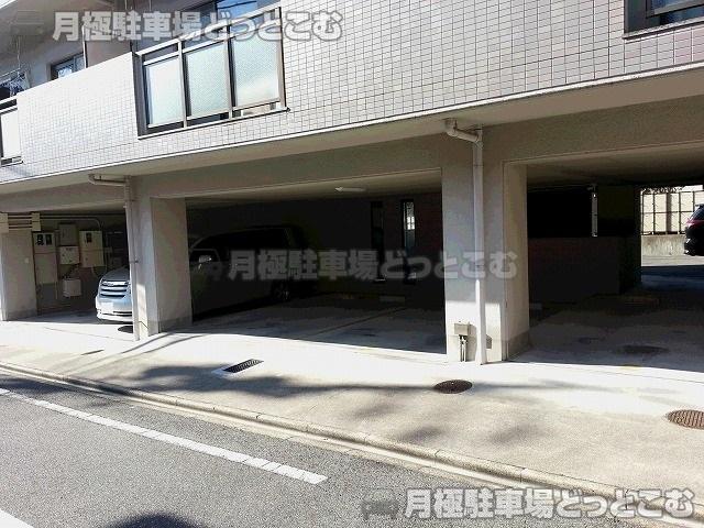 名古屋市瑞穂区白羽根町1丁目28の月極駐車場2