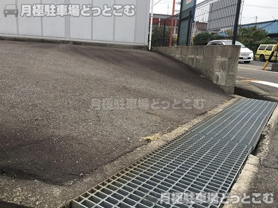 名古屋市西区大野木1丁目114-1の月極駐車場9