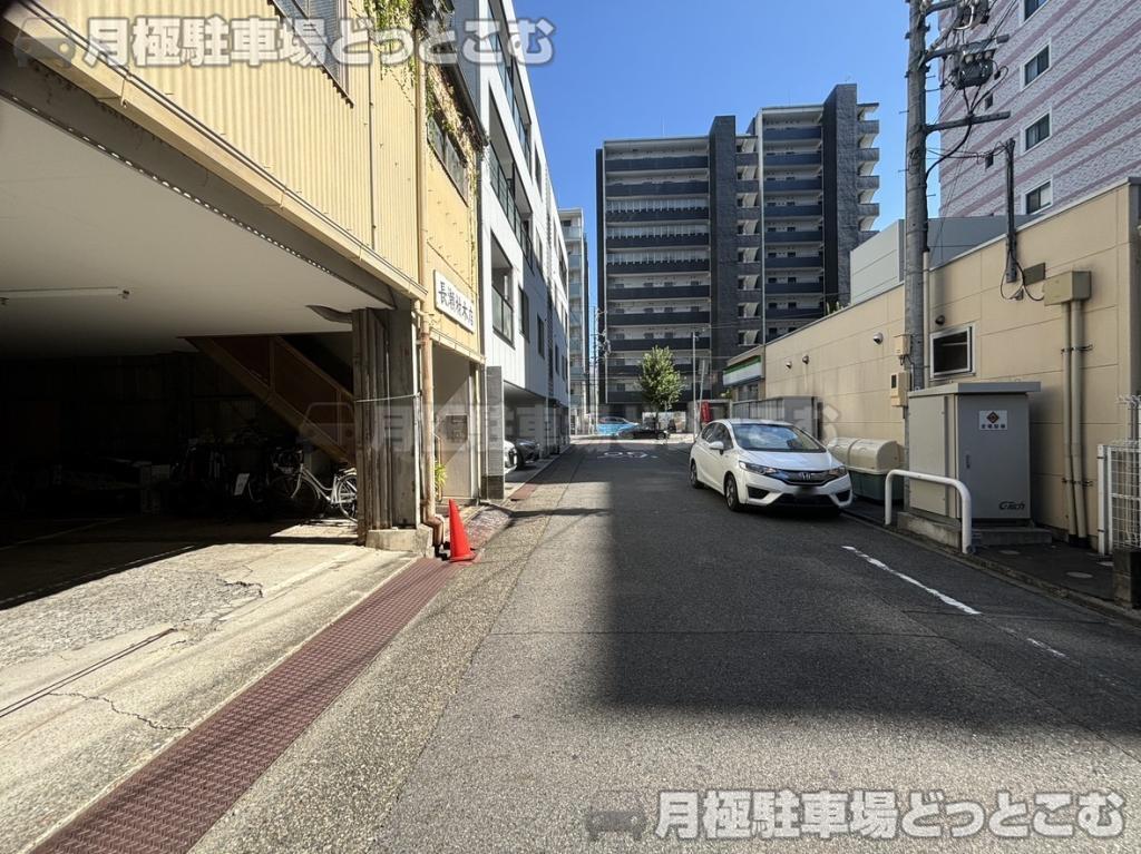 名古屋市中区富士見町407の月極駐車場2