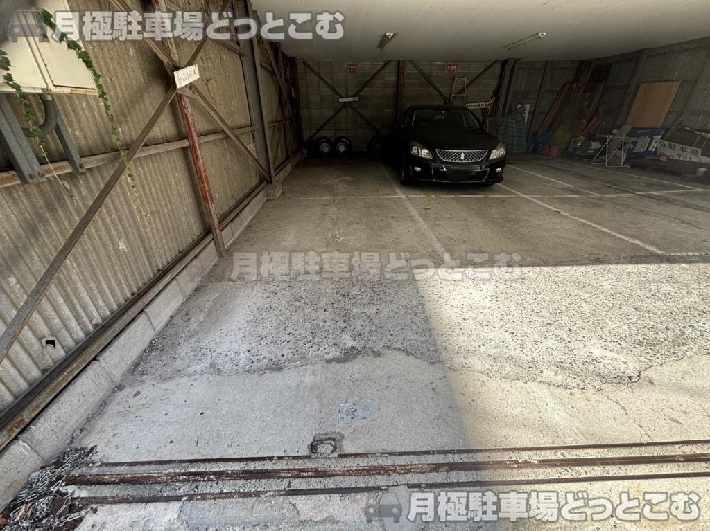名古屋市中区富士見町407の月極駐車場3