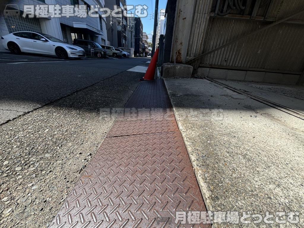 名古屋市中区富士見町407の月極駐車場5
