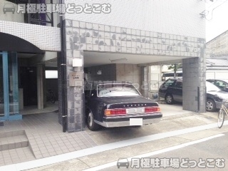 名古屋市西区那古野1丁目501-1.501-2.501-3.501-4.601の月極駐車場1