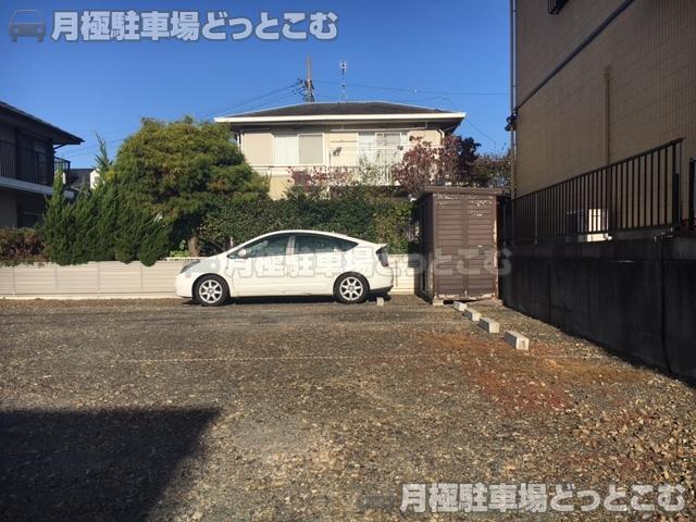 長久手市長配2-819の月極駐車場3