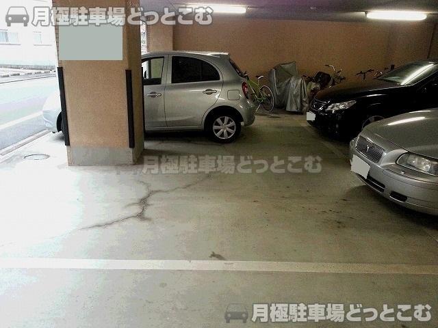 名古屋市中区正木4丁目3-20の月極駐車場3