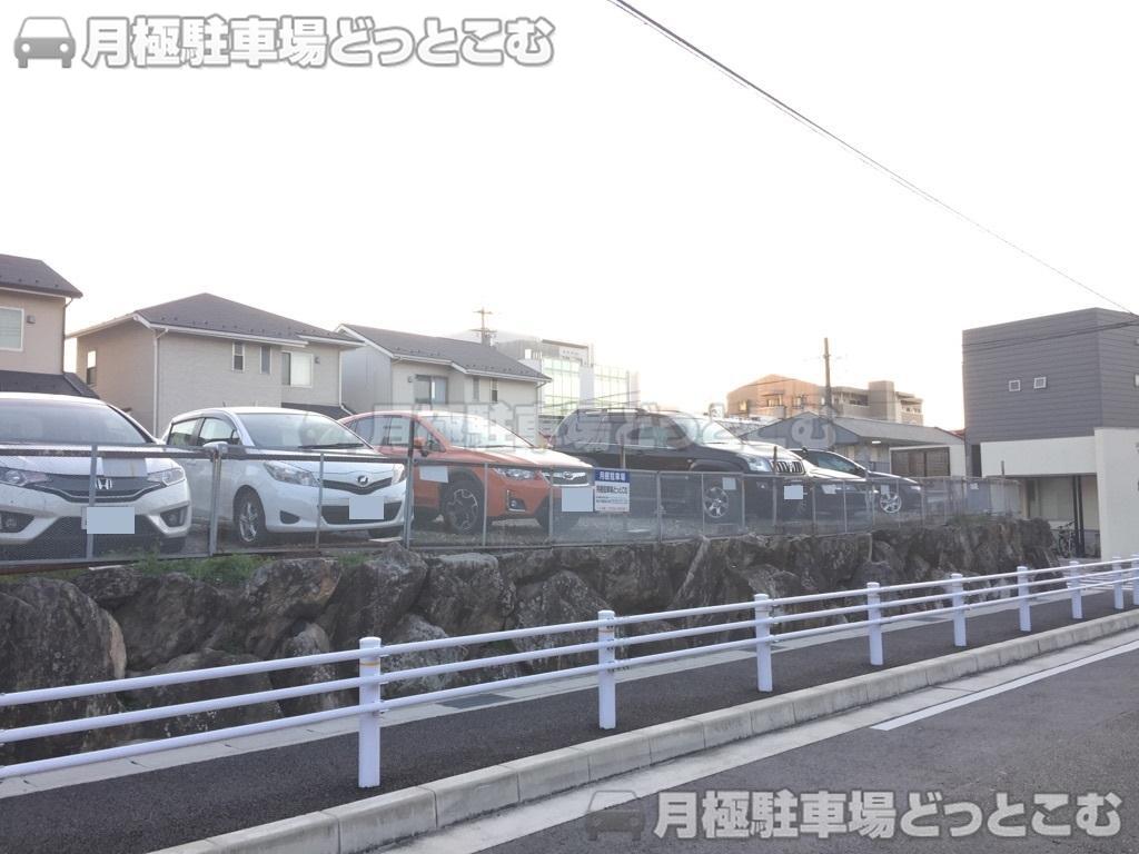名古屋市名東区本郷1丁目164の月極駐車場3