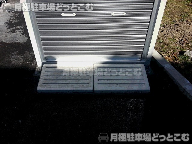 名古屋市西区名西1-946の月極駐車場3