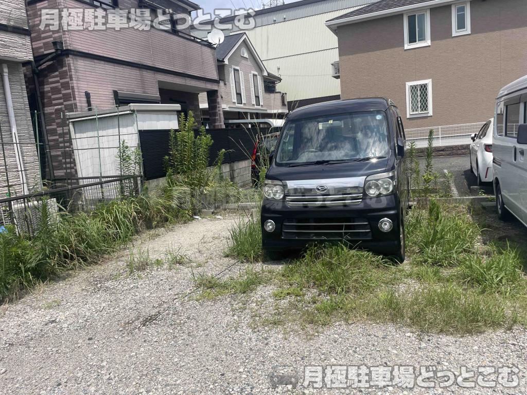 名古屋市中村区横井1丁目333の月極駐車場4