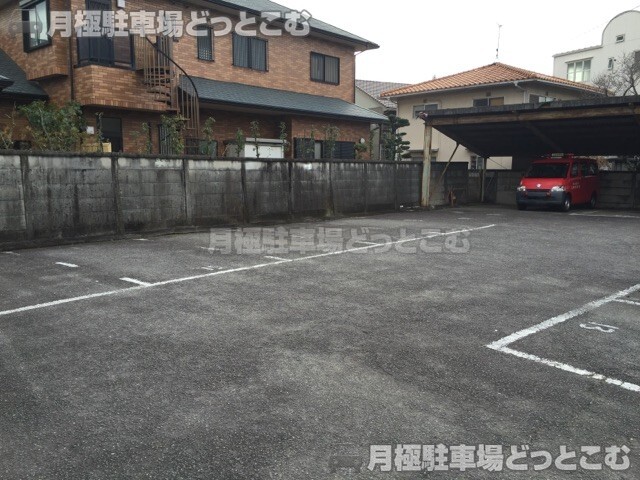名古屋市昭和区川名本町2丁目6-2,10-3の月極駐車場2
