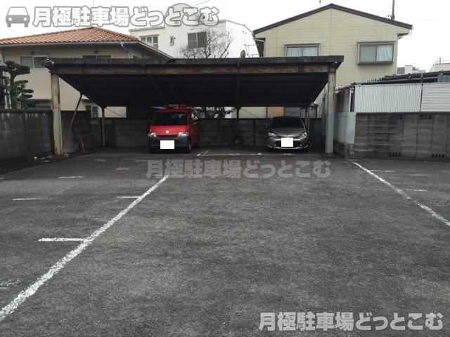 名古屋市昭和区川名本町2丁目6-2,10-3の月極駐車場3