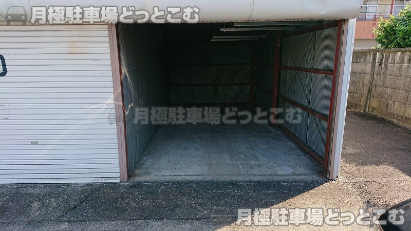 名古屋市昭和区川名本町2丁目6-2,10-3の月極駐車場6