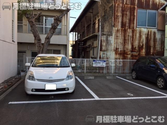 名古屋市千種区北千種2丁目317の月極駐車場2