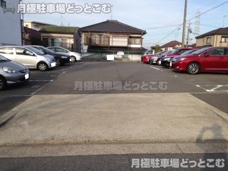 名古屋市天白区御前場町61の月極駐車場3