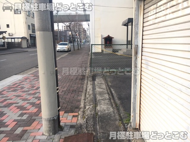 名古屋市西区那古野1丁目111の月極駐車場6