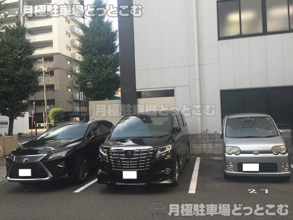 名古屋市中区丸の内3-9-28の月極駐車場2