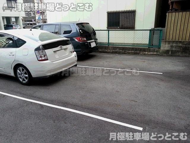 名古屋市中区丸の内2丁目1-18の月極駐車場3