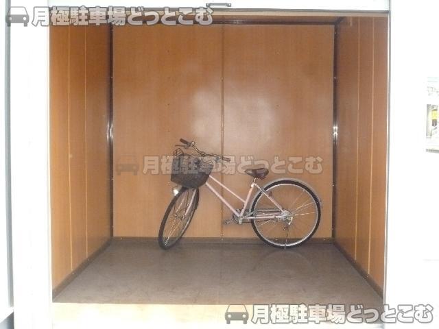 稲沢市正明寺2丁目12番11の月極駐車場3