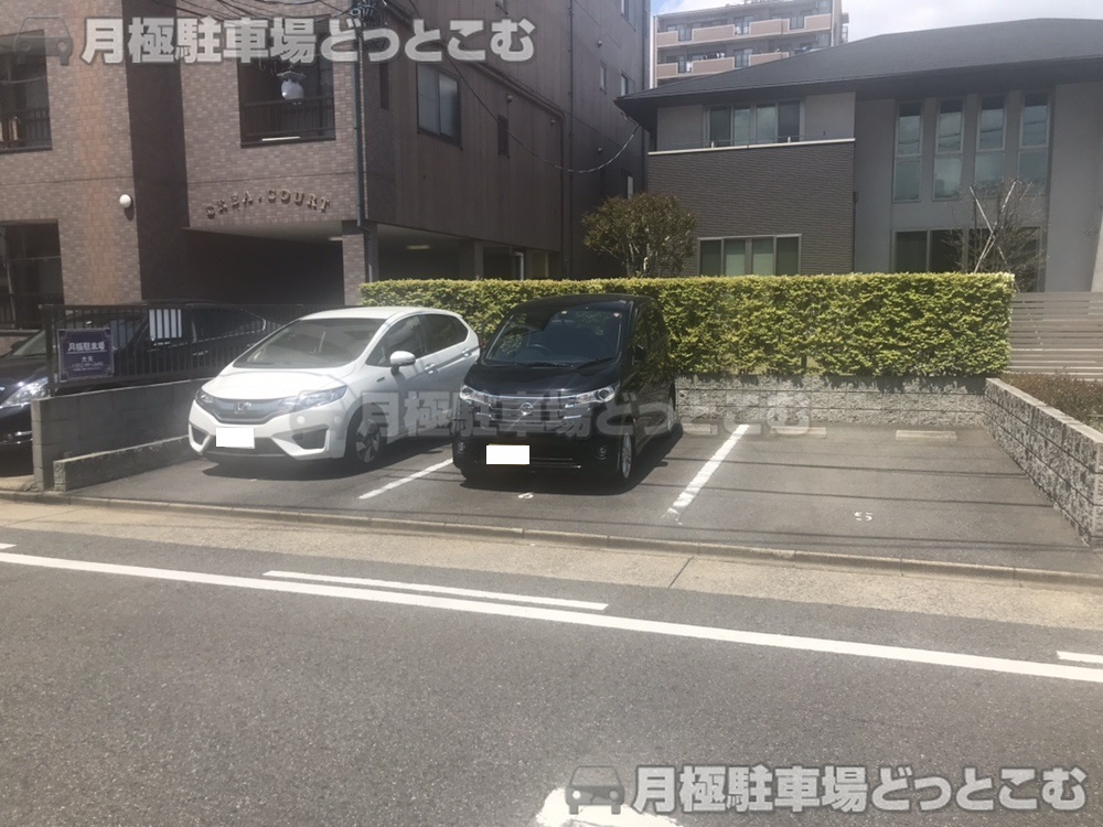 名古屋市北区元志賀町1丁目38の月極駐車場4