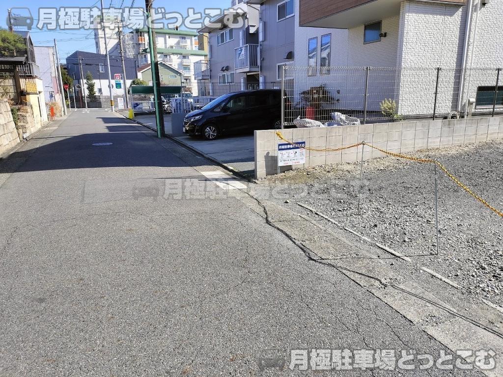 名古屋市中川区丹後町1丁目46の月極駐車場4