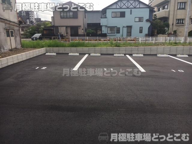 名古屋市北区上飯田東町5丁目505、506の月極駐車場3