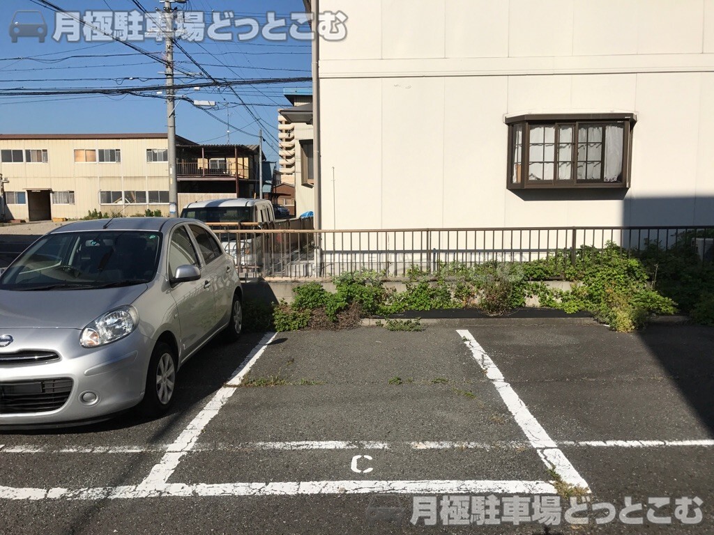名古屋市南区元塩町2丁目4-8、4-9の月極駐車場8