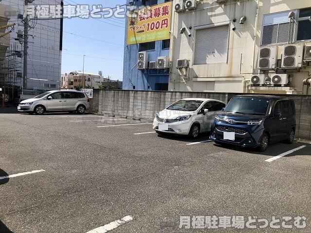 名古屋市熱田区二番2丁目211の月極駐車場2