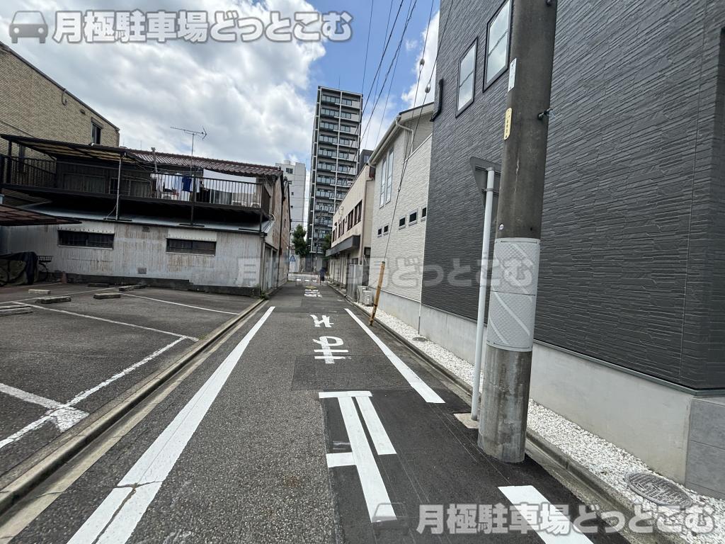名古屋市東区古出来2丁目102の月極駐車場6