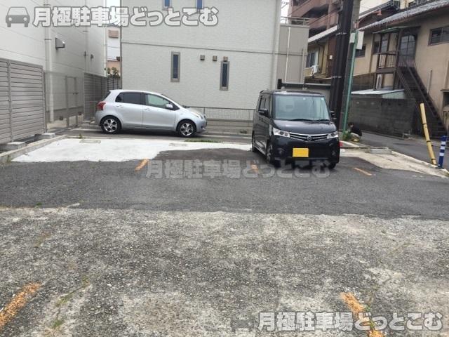 名古屋市西区名西1丁目605の月極駐車場2