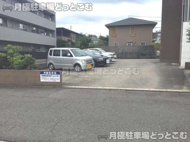 名古屋市千種区城木町1丁目25－1，25－2，25－3の月極駐車場1