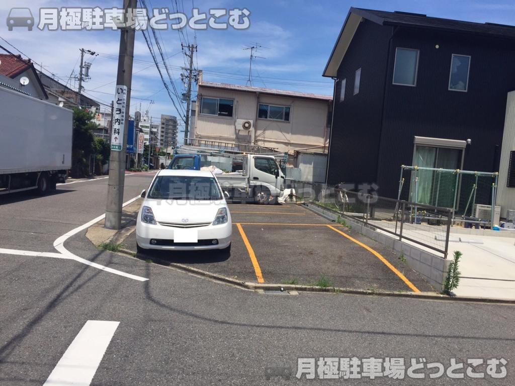 名古屋市昭和区明月町1丁目13-1の月極駐車場2