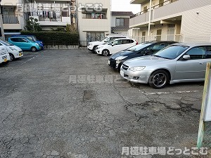 名古屋市中村区岩塚町1丁目72の月極駐車場2