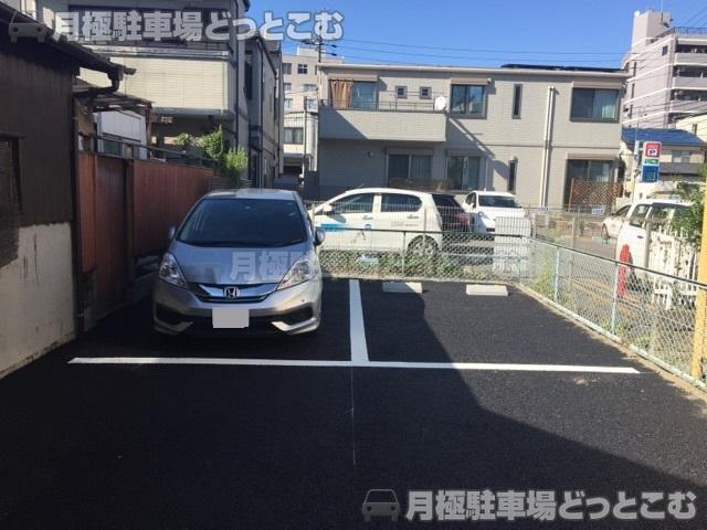 名古屋市西区花の木3丁目302の月極駐車場3