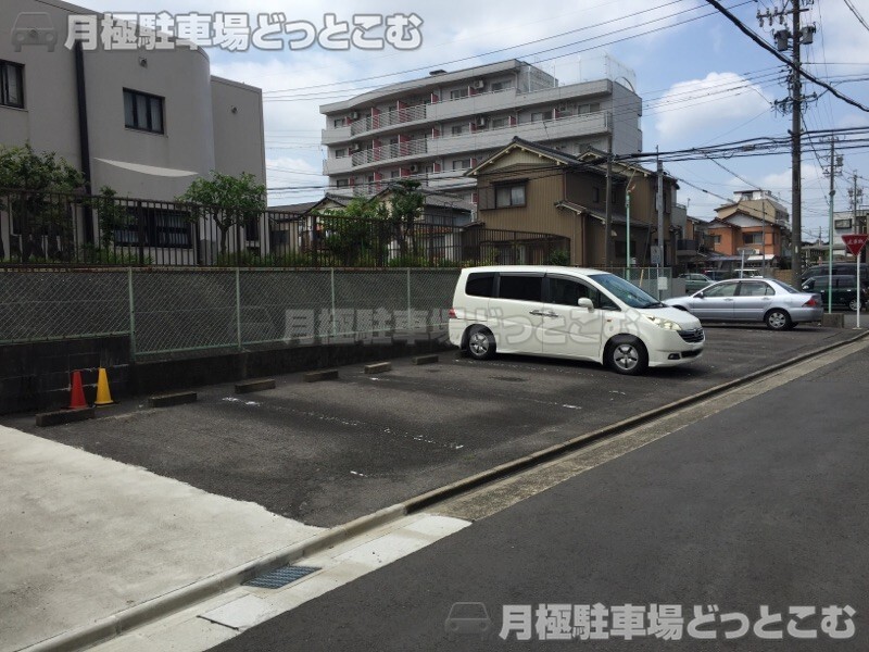 名古屋市北区中切町4丁目45の月極駐車場4
