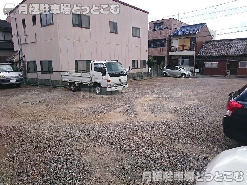 名古屋市昭和区御器所2丁目216-1,217の月極駐車場3
