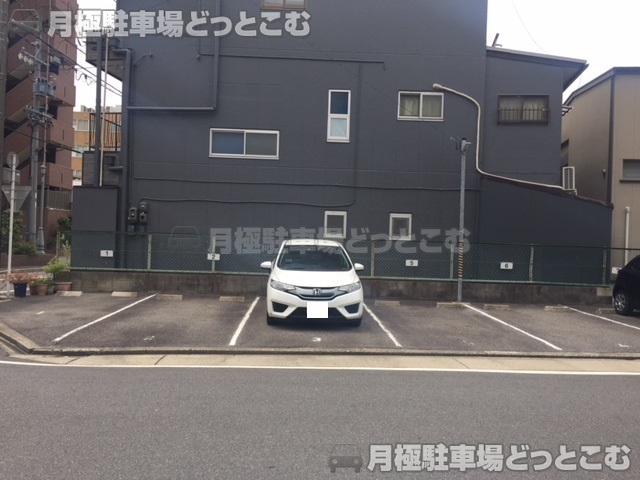 名古屋市西区新道1丁目2405の月極駐車場2