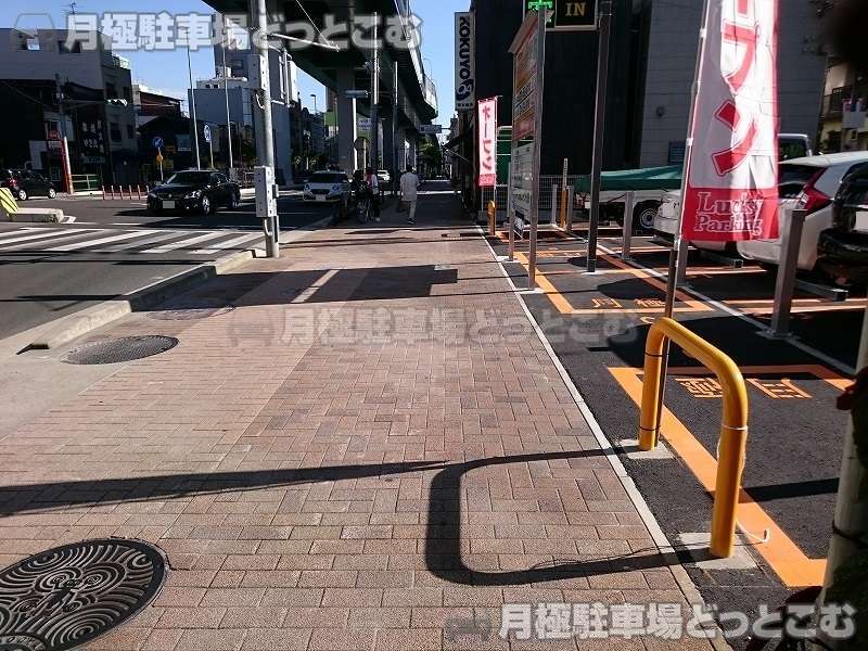 名古屋市西区浄心1丁目301番3の1部の月極駐車場3