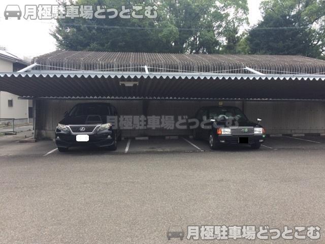 名古屋市熱田区四番2丁目402-1の月極駐車場2