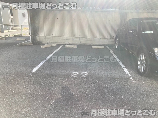 名古屋市熱田区四番2丁目402-1の月極駐車場4