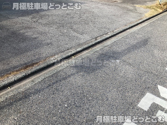 名古屋市熱田区四番2丁目402-1の月極駐車場5