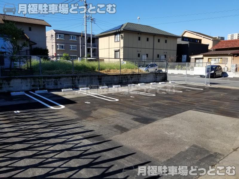 長久手市段の上902の月極駐車場2