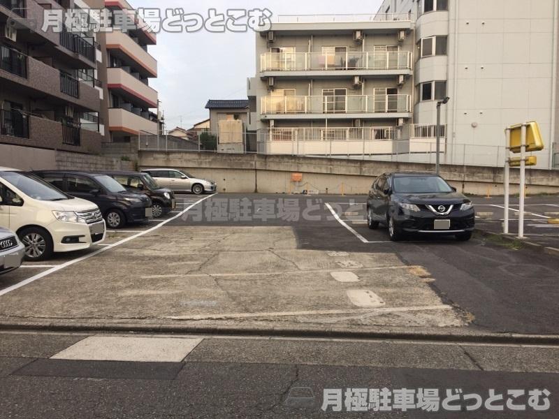 名古屋市瑞穂区宝田町6丁目1の月極駐車場2