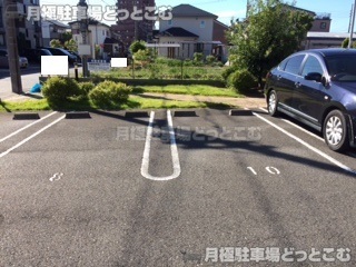 名古屋市中川区伏屋1-605-2の月極駐車場2